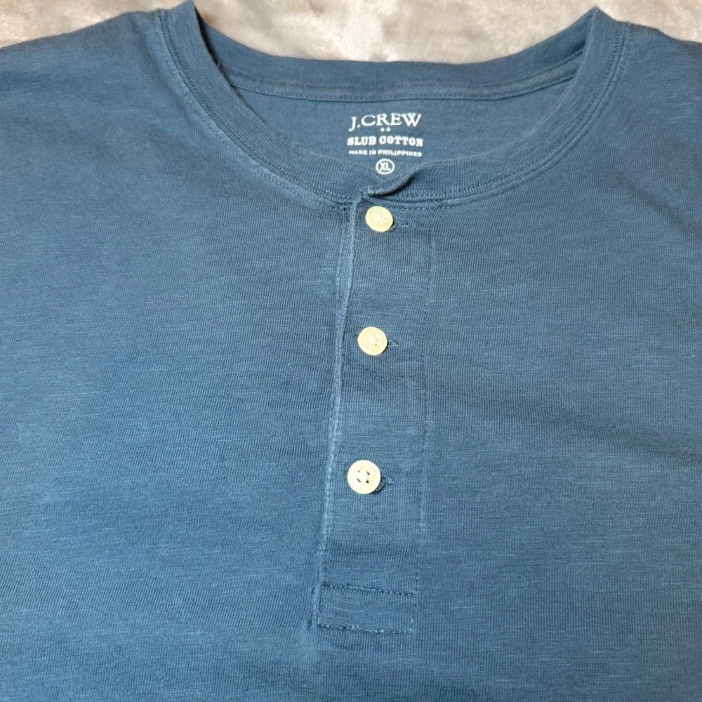 J Crew Mens Size XL Slub Cotton Henley Shirt Blue Short Sleeve Casual Tee Preppy